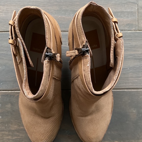 Dolce Vita Booties, Size 8.5 - Picture 5 of 6